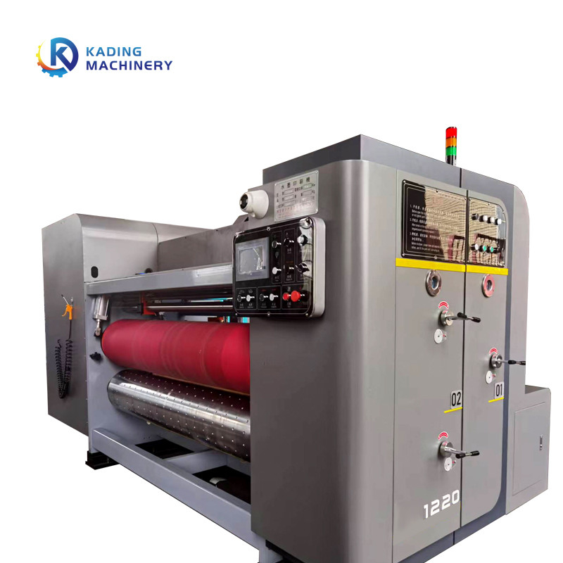 Vakum Kurşun Kenar Kağıt Besleme ve Elektromanyetik Fren Mekanizmalı Yüksek Hızlı Karton Kutu Kalıp Kesme Makinesi