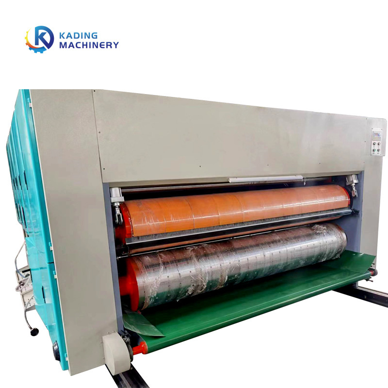 Kağıt Karton Kesme için Toz Giderme Püskürtme Tabancalı Tam Fonksiyonel Otomasyon Karton Kalıp Kesme Makinesi
